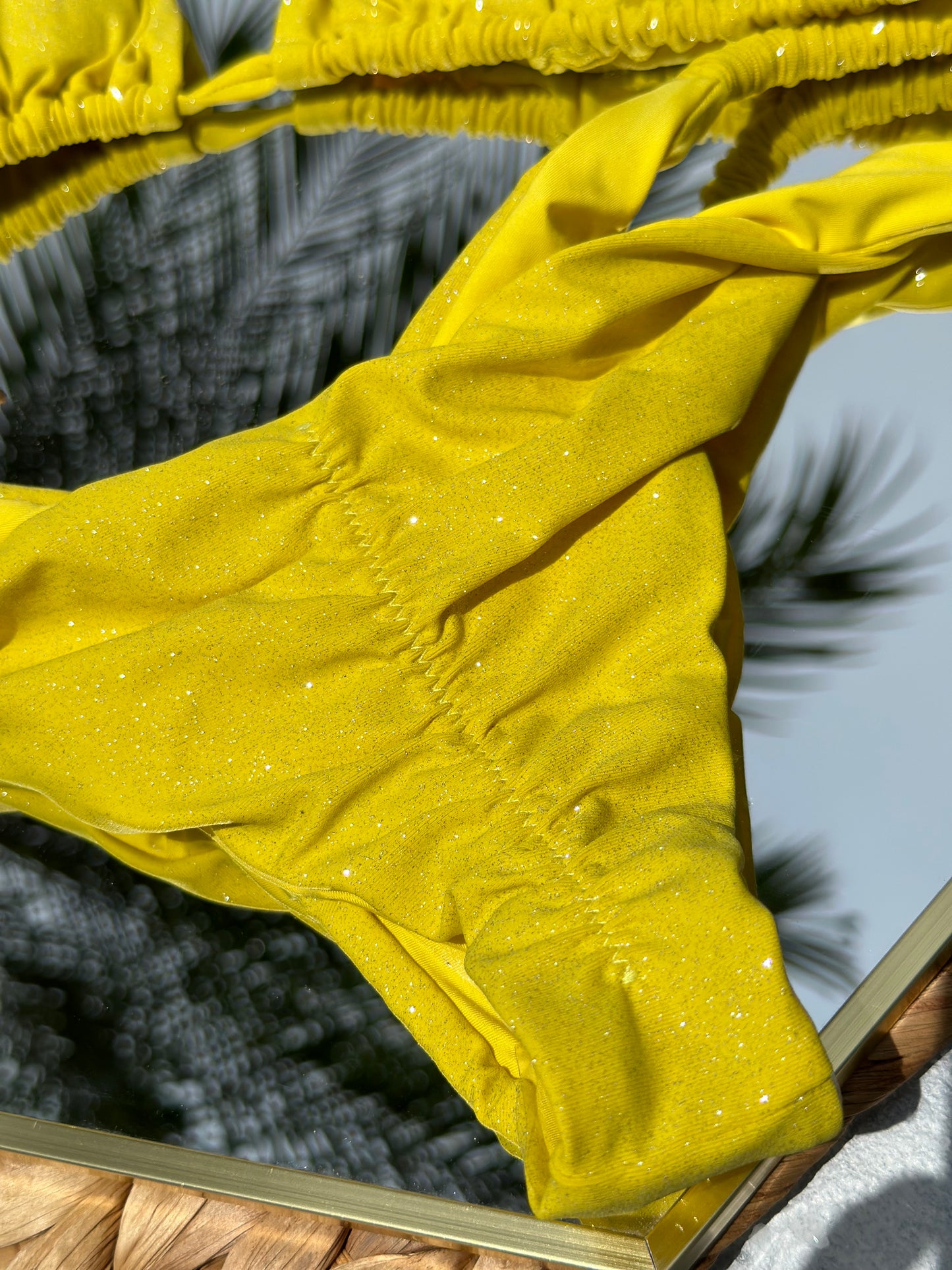 YELLOW CORAL