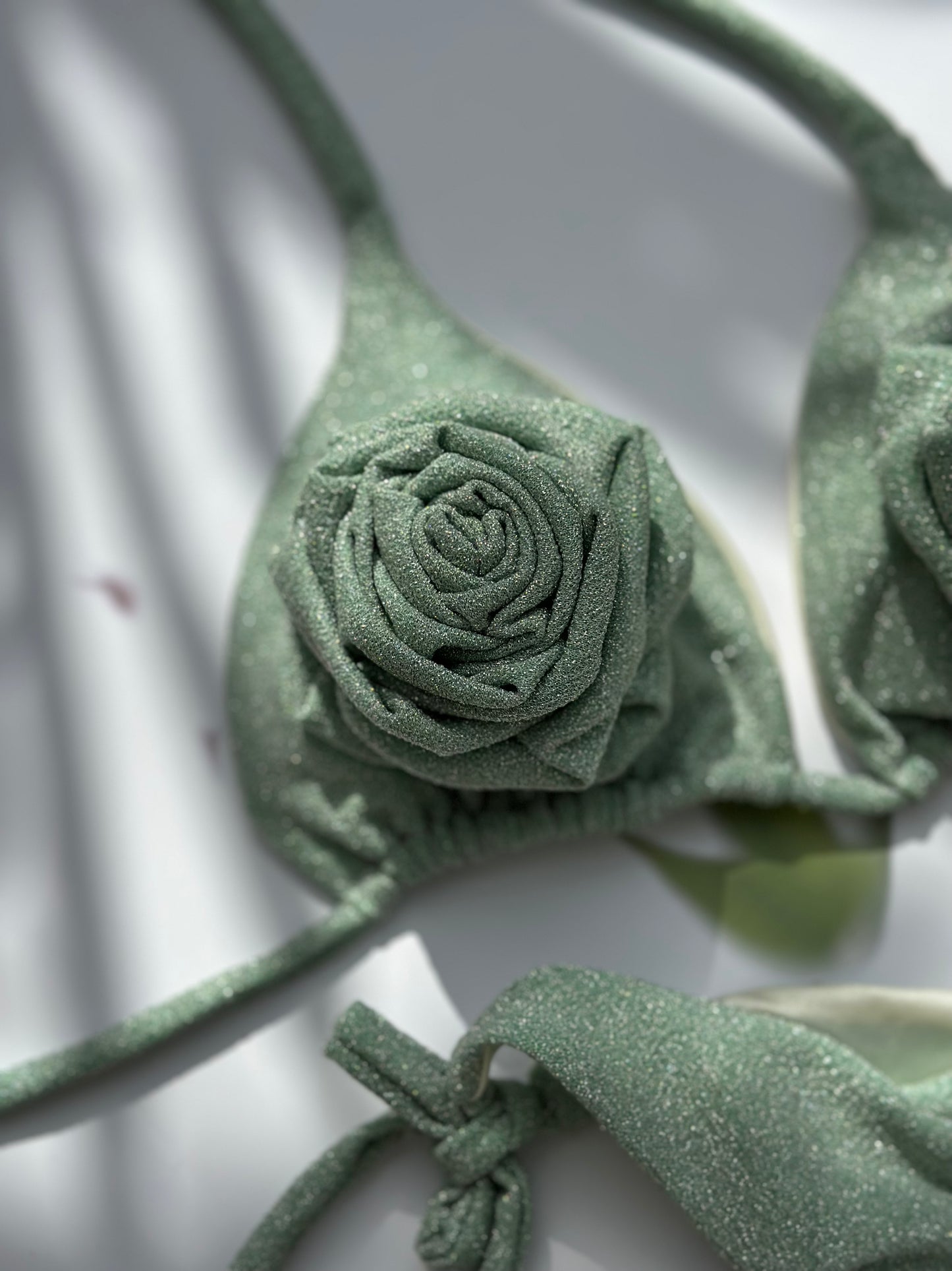 FLORA SHINY ROSE