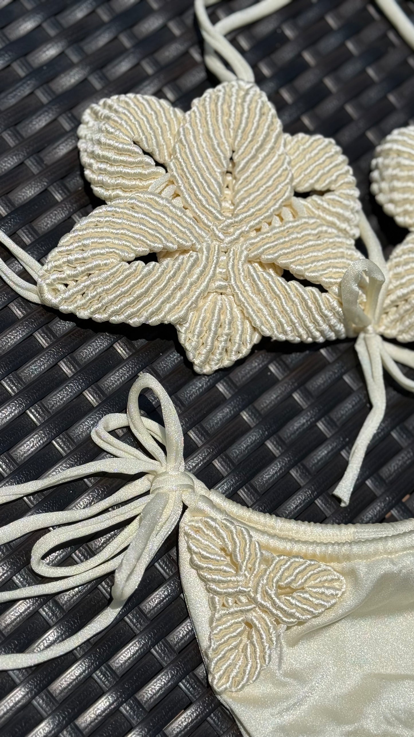 LOTUS IVORY