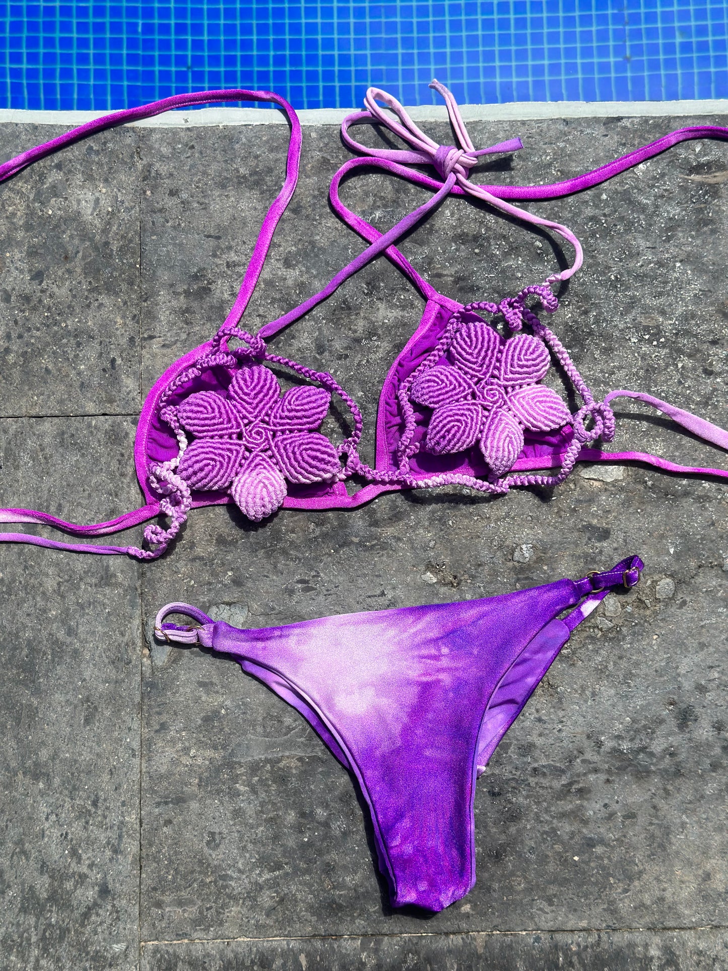 FLORECITA MORADA