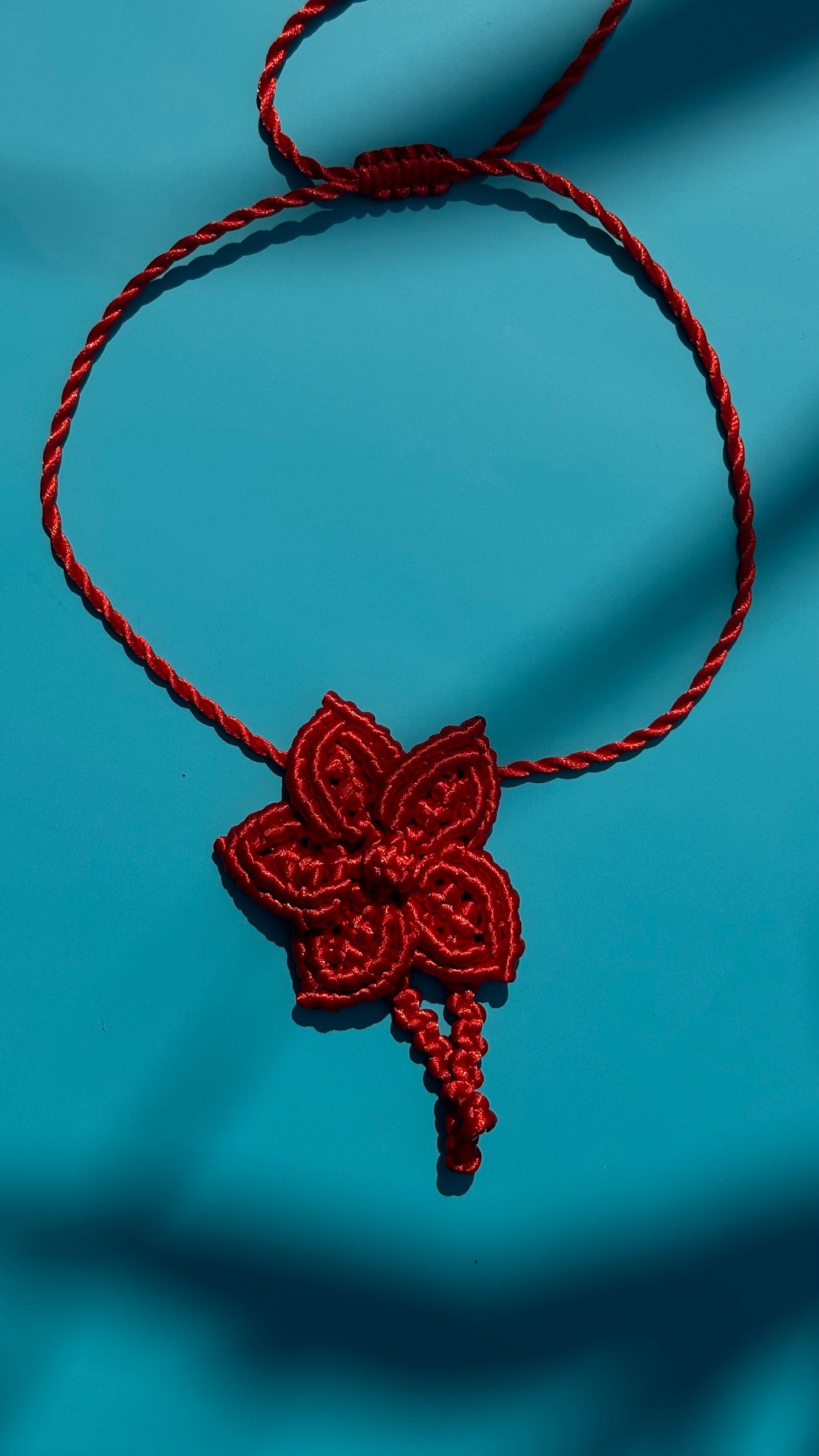 CHOCKER FLOR ROJO