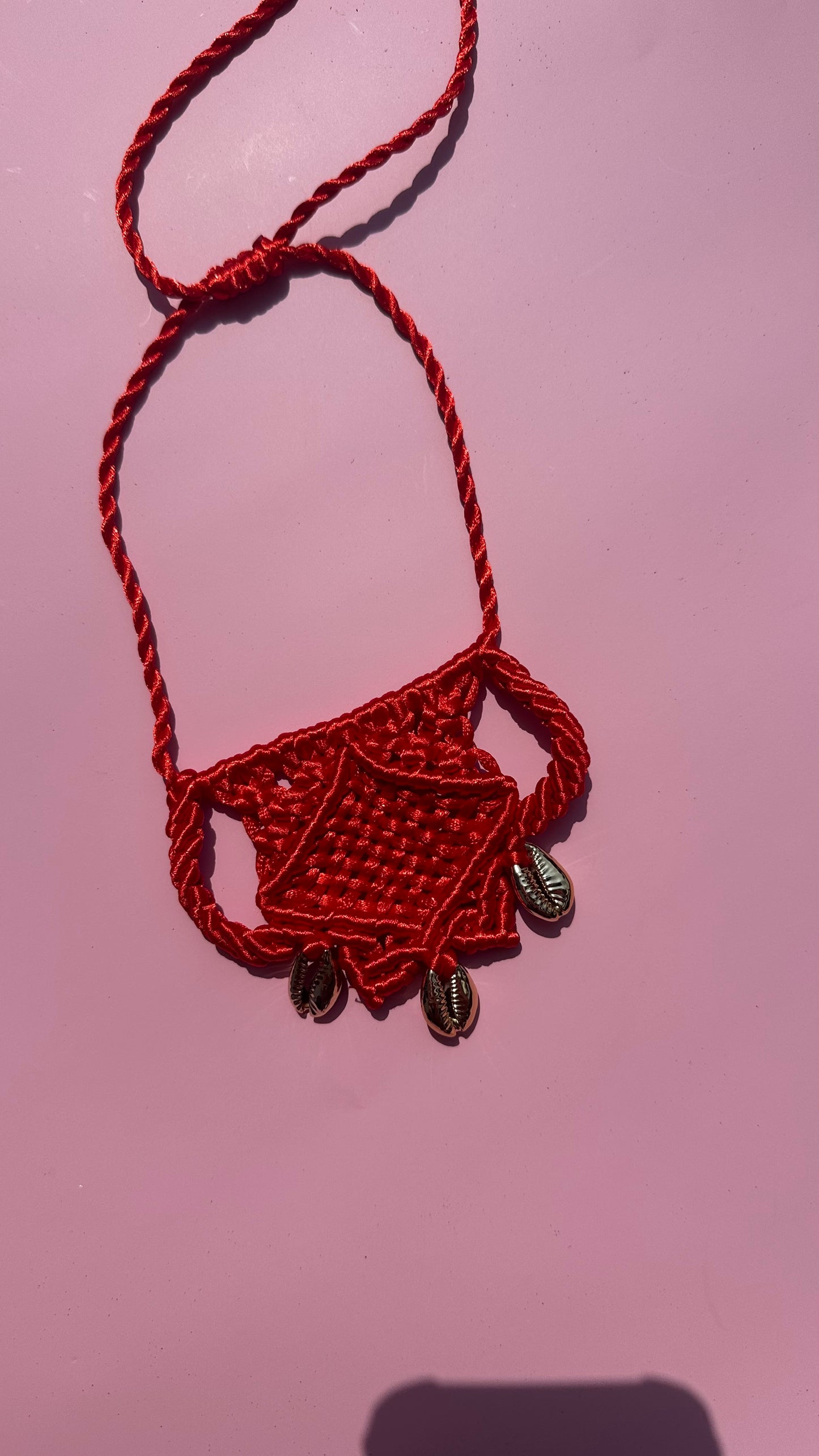 COLLAR ROMBO ROJO